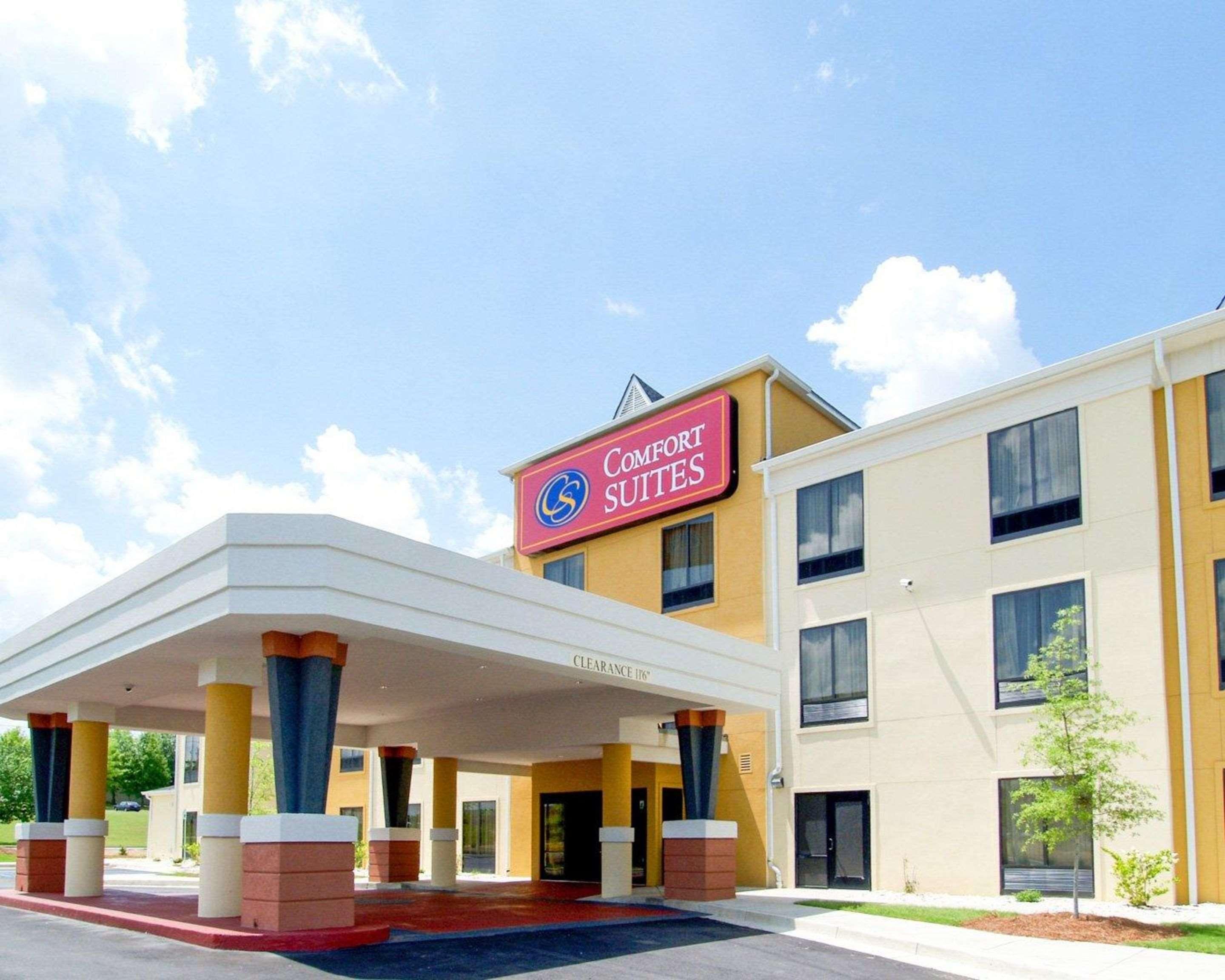 Comfort Suites Airport South Montgomery Exterior foto